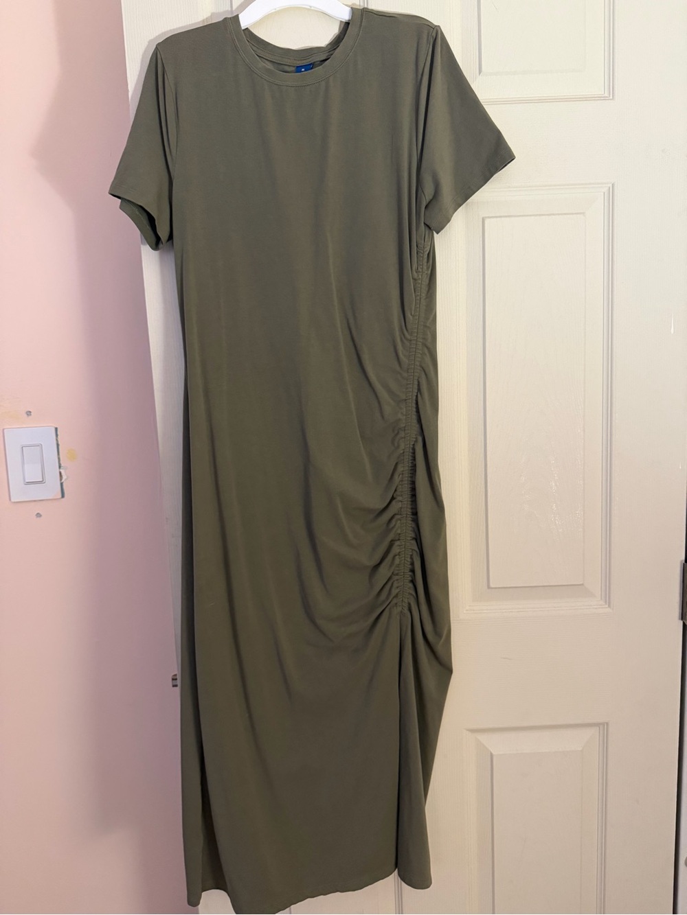 Old Navy Olive Green Short-Sleeve Ruched Side Maxi Dress